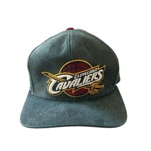 Cleveland Cavaliers Cavs NBA‎ Mitchell & Ness Snapback Cap Hat Green Acid Wash